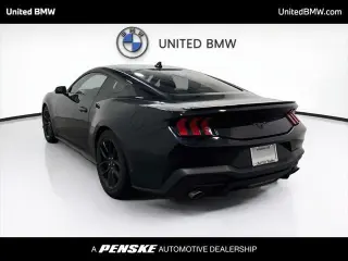 Ford Mustang 2024 EcoBoost 2dr Fastback