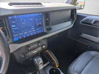 Ford Bronco 2023 4x4 Base Advanced 4dr SUV