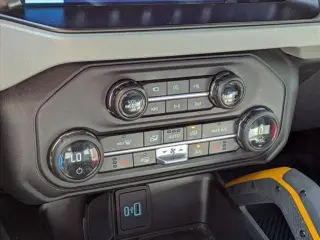 Ford Bronco 2023 4x4 Base Advanced 4dr SUV