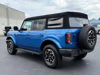 Ford Bronco 2023 4x4 Outer Banks 4dr SUV