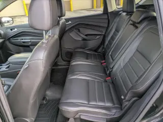 Ford Escape 2017 AWD Titanium SUV 4 puertas