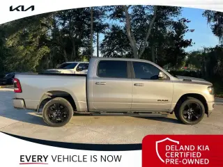 Ram 1500 2020 4x2 Big Horn 4p Puerta Cabina Tripulacion 5.6 ft. SB Camion