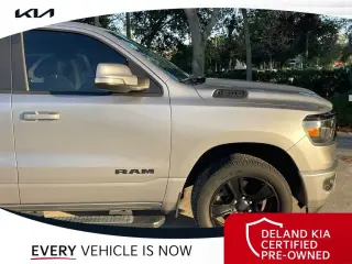 Ram 1500 2020 4x2 Big Horn 4p Puerta Cabina Tripulacion 5.6 ft. SB Camion