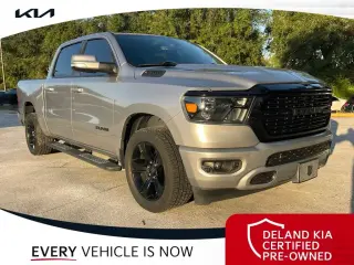 Ram 1500 2020 4x2 Big Horn 4p Puerta Cabina Tripulacion 5.6 ft. SB Camion