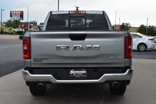 Ram 1500 2025 4x4 Lone Star 4dr Crew Cab 5.6 ft. SB Pickup