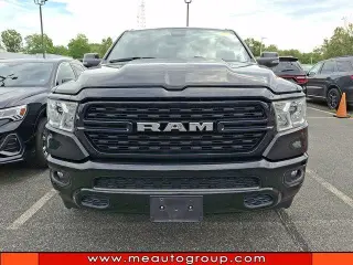 Ram 1500 2023 4x4 Big Horn Cabina Cuádruple 4 puertas 6.4 ft SB Cabina de Campana