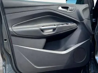 Ford Escape 2015 Titanium 4p SUV