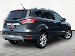 Ford Escape 2015 Titanium 4p SUV