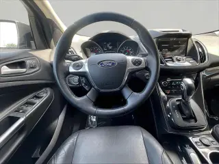 Ford Escape 2015 Titanium 4p SUV