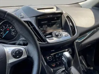 Ford Escape 2015 Titanium 4p SUV