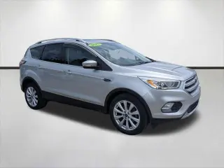 Ford Escape 2017 Titanium 4p SUV