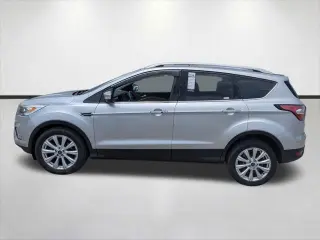 Ford Escape 2017 Titanium 4p SUV