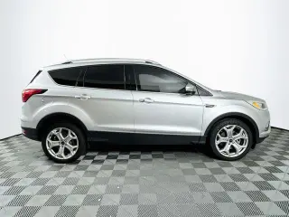 Ford Escape 2019 Titanium SUV 4 puertas