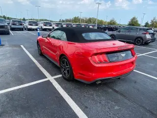 Ford Mustang 2022 EcoBoost 2dr Convertible