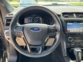 Ford Explorer 2018 XLT 4p SUV