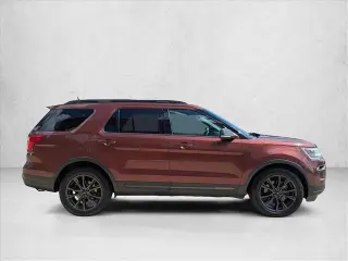 Ford Explorer 2018 XLT 4dr SUV