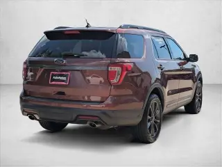 Ford Explorer 2018 XLT 4dr SUV
