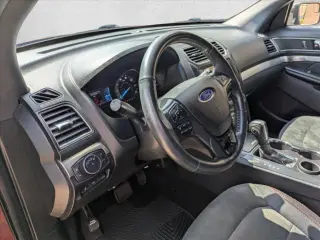 Ford Explorer 2018 XLT 4dr SUV