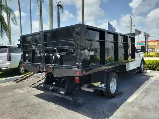 Ford F-350 Super Duty 2020 4x2 XL 2dr Regular Cab 145 in. WB DRW Chasis