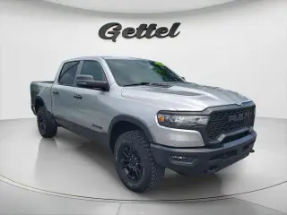 Ram 1500 2025 4x4 Rebel 4dr Crew Cab 5.6 ft. SB Camioneta