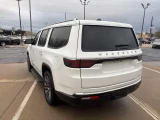 Jeep Wagoneer 2024 4x4 Serie II SUV 4 puertas