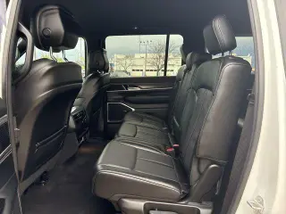 Jeep Wagoneer 2024 4x4 Serie II SUV 4 puertas