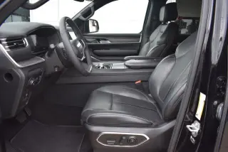 Jeep Wagoneer 2024 4x4 Serie II 4p SUV