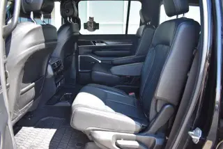 Jeep Wagoneer 2024 4x4 Serie II 4p SUV