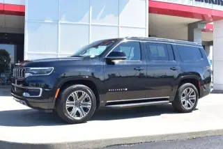 Jeep Wagoneer 2024 4x4 Serie II 4p SUV