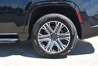 Jeep Wagoneer 2024 4x4 Serie II 4p SUV