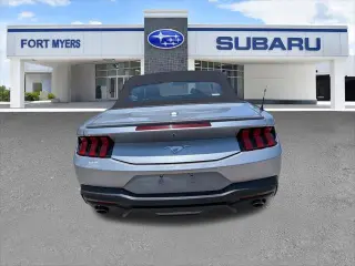 Ford Mustang 2024 EcoBoost 2 puertas Convertible