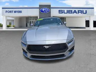 Ford Mustang 2024 EcoBoost 2 puertas Convertible