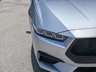 Ford Mustang 2024 EcoBoost 2 puertas Convertible