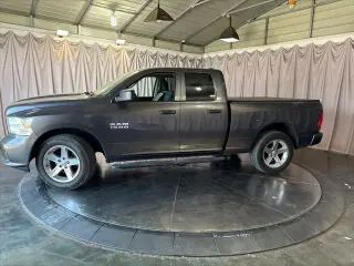 Ram 1500 2018 4x2 Express 4dr Quad Cab 6.3 ft. SB Pickup