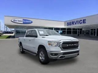 Ram 1500 2020 4x4 Big Horn 4p Cab de Tripulación 5.6 ft. SB Pickup