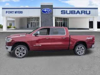 Ram 1500 2019 4x4 Laramie Longhorn 4p Puerta Cabina Tripulacion 5.6 ft. SB Camioneta