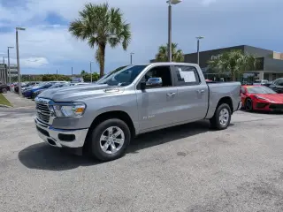 Ram 1500 2024 4x4 Laramie 4dr Crew Cab 5.6 ft. SB Pickup
