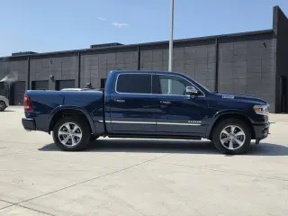 Ram 1500 2020 4x4 Limited 4dr Crew Cab 5.6 ft. SB Camioneta