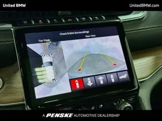 Jeep Grand Cherokee 2022 4x4 Summit 4p SUV (lanzamiento de mitad de año)