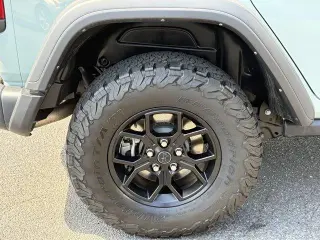 Jeep Wrangler 2024 4x4 Willys 4xe SUV de 4 puertas