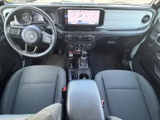 Jeep Wrangler 2024 4x4 Willys 4xe SUV de 4 puertas