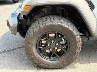 Jeep Wrangler 2024 4x4 Willys 4xe SUV de 4 puertas