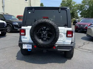 Jeep Wrangler 2024 4x4 Willys 4xe SUV 4p.