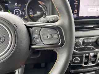 Jeep Wrangler 2024 4x4 Willys 4xe 4p SUV