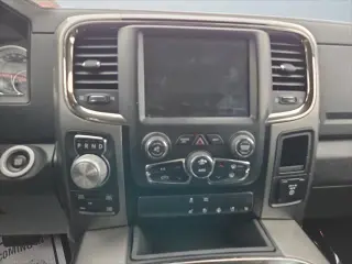 Ram 1500 2018 4x4 Night 4dr Crew Cab 5.5 ft. SB Pickup
