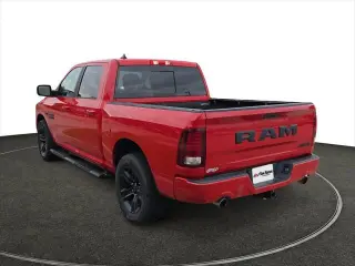Ram 1500 2018 4x4 Night 4dr Crew Cab 5.5 ft. SB Pickup