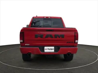 Ram 1500 2018 4x4 Night 4dr Crew Cab 5.5 ft. SB Pickup