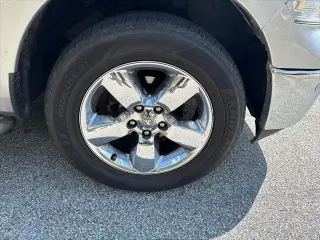 Ram 1500 2017 4x4 Big Horn, cuatro puertas Quad Cab, 6.3 pies SB, camión