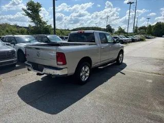 Ram 1500 2017 4x4 Big Horn, cuatro puertas Quad Cab, 6.3 pies SB, camión