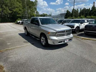 Ram 1500 2017 4x4 Big Horn, cuatro puertas Quad Cab, 6.3 pies SB, camión